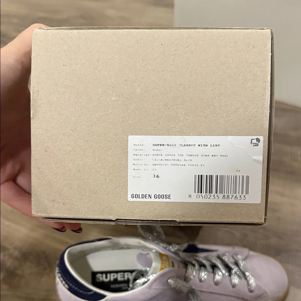 NWT in box Golden Goose Women's Sneakers in White and Navy with Glitter Laces - Picture 8 of 14